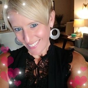 Meet your Posher, Stacy